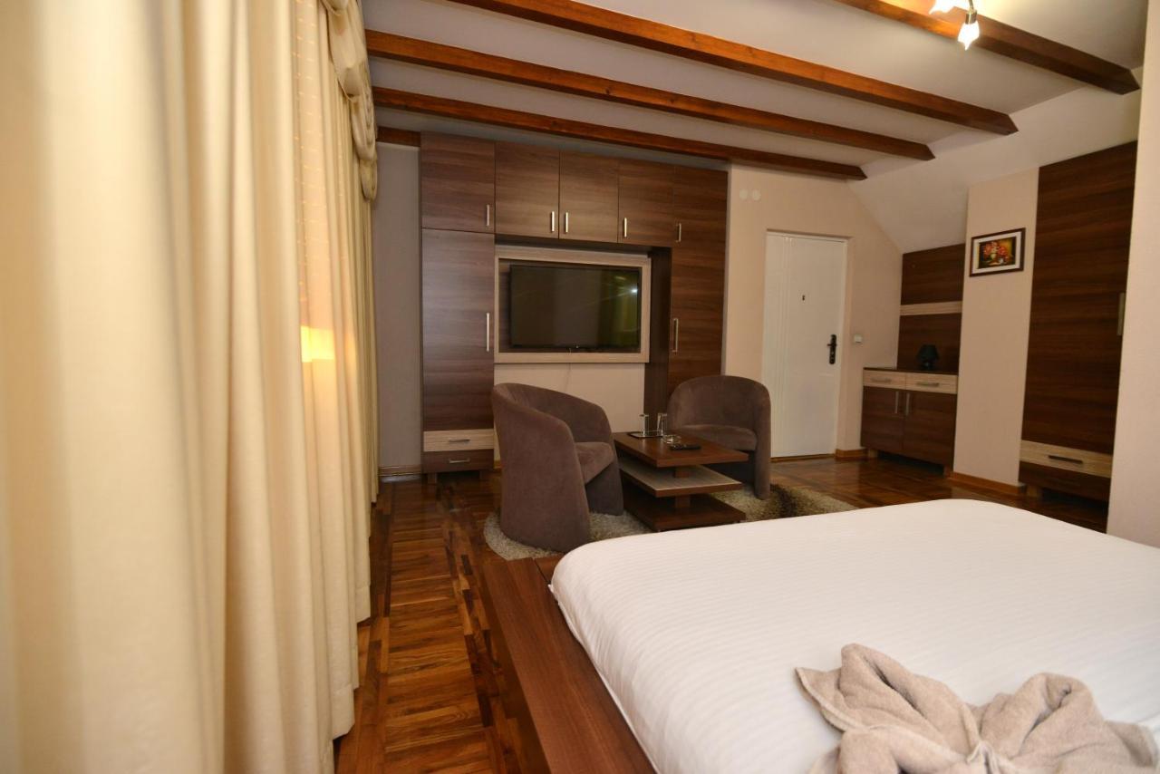Garni Hotel Kaca Крагуевац Экстерьер фото